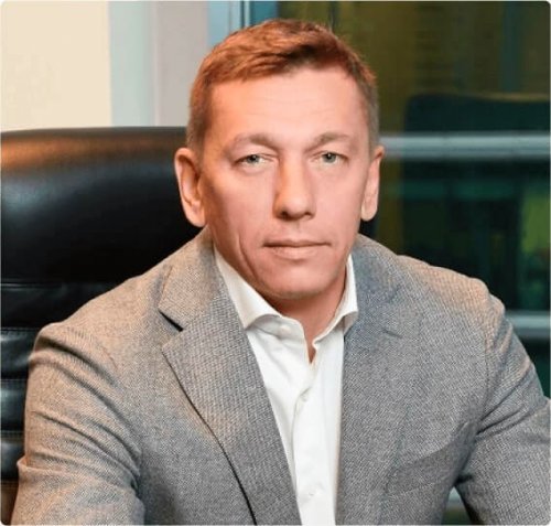 Дмитрий Лазарев